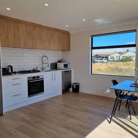 Whiti Te Ra 1 Bed Lägenhet Lake Tekapo Exteriör bild