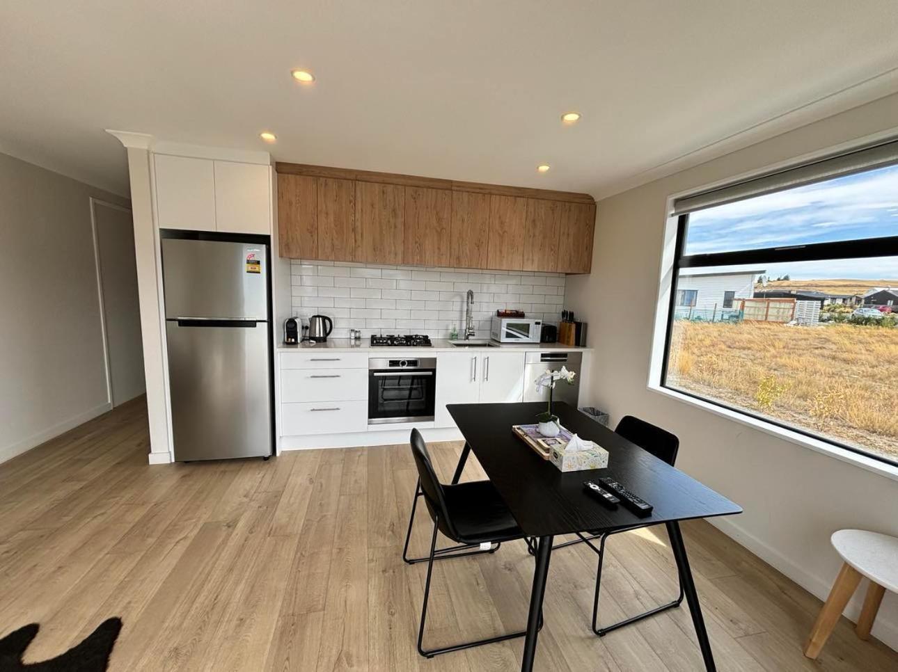 Whiti Te Ra 1 Bed Lägenhet Lake Tekapo Exteriör bild